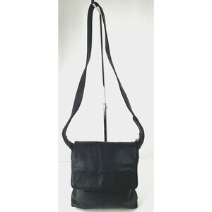 Tignanello Leather Hobo Messenger Black Med. Shoulder Bag Flap Pocket Purse SOFT
